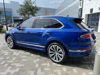 Used Bentley Bentayga 2022 for sale - 78593090: Photo