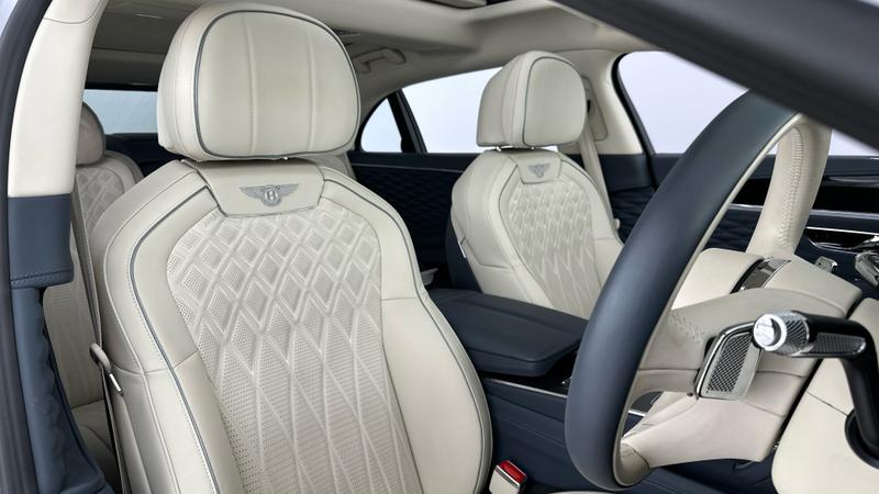 Used Bentley Flying Spur 2024 for sale - 76722811: Photo 10