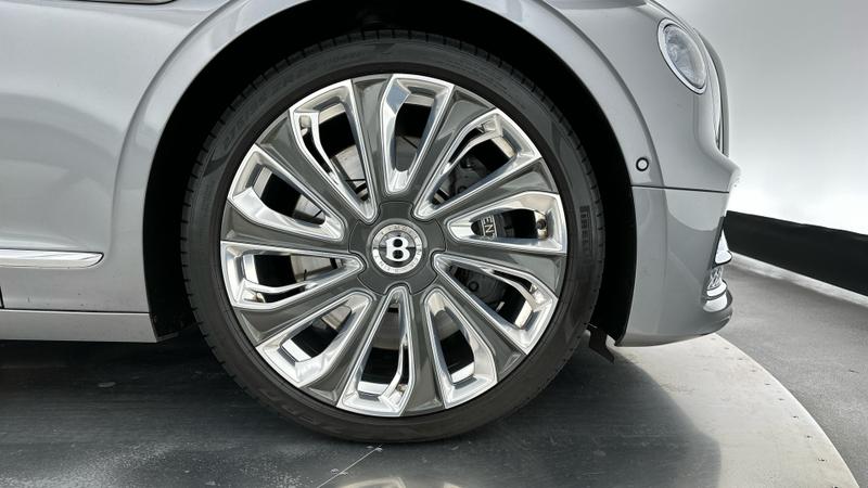 Used Bentley Flying Spur 2024 for sale - 76722811: Photo 9