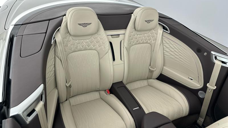 Used Bentley Continental 2025 for sale - 76835669: Photo 19