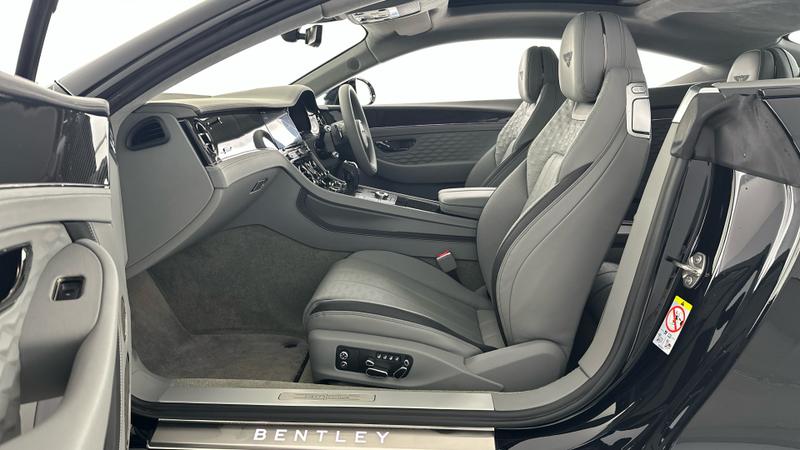 Used Bentley Continental 2025 for sale - 76835672: Photo 6