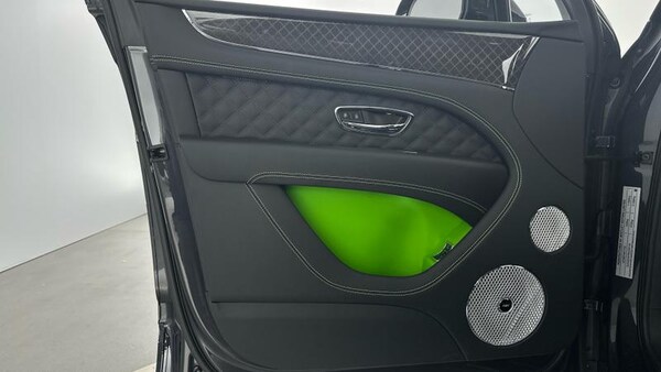 Used Bentley Bentayga 2025 for sale - 75190683: Photo 21