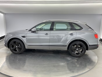 Used Bentley Bentayga 2018 for sale - 78903728: Photo