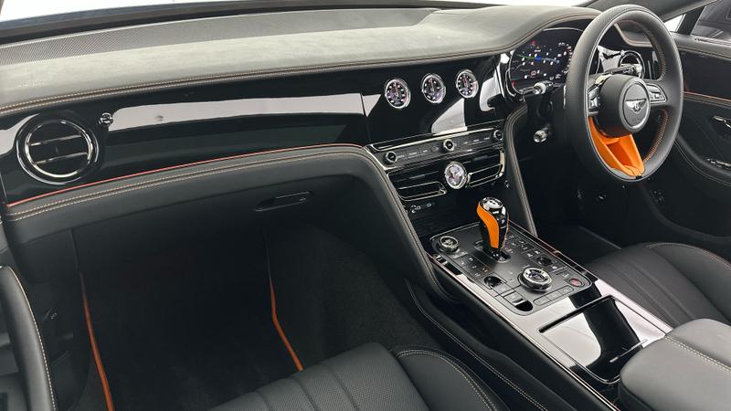 Used Bentley Flying Spur 2025 for sale - 76222701: Photo 4