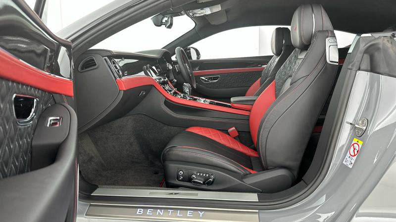 Used Bentley Continental 2024 for sale - 77619959: Photo 6