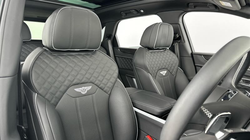 Used Bentley Bentayga 2025 for sale - 76835662: Photo 10