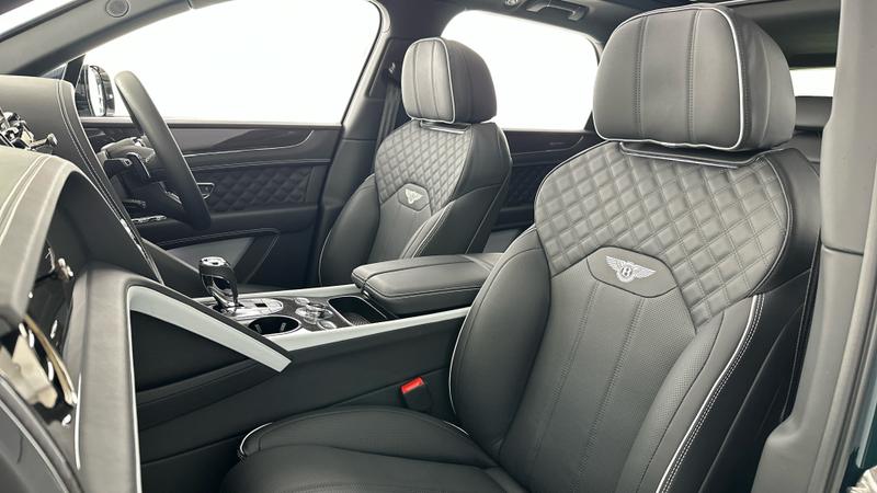 Used Bentley Bentayga 2025 for sale - 76835662: Photo 12