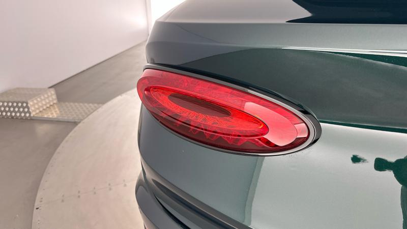 Used Bentley Bentayga 2025 for sale - 76835662: Photo 16