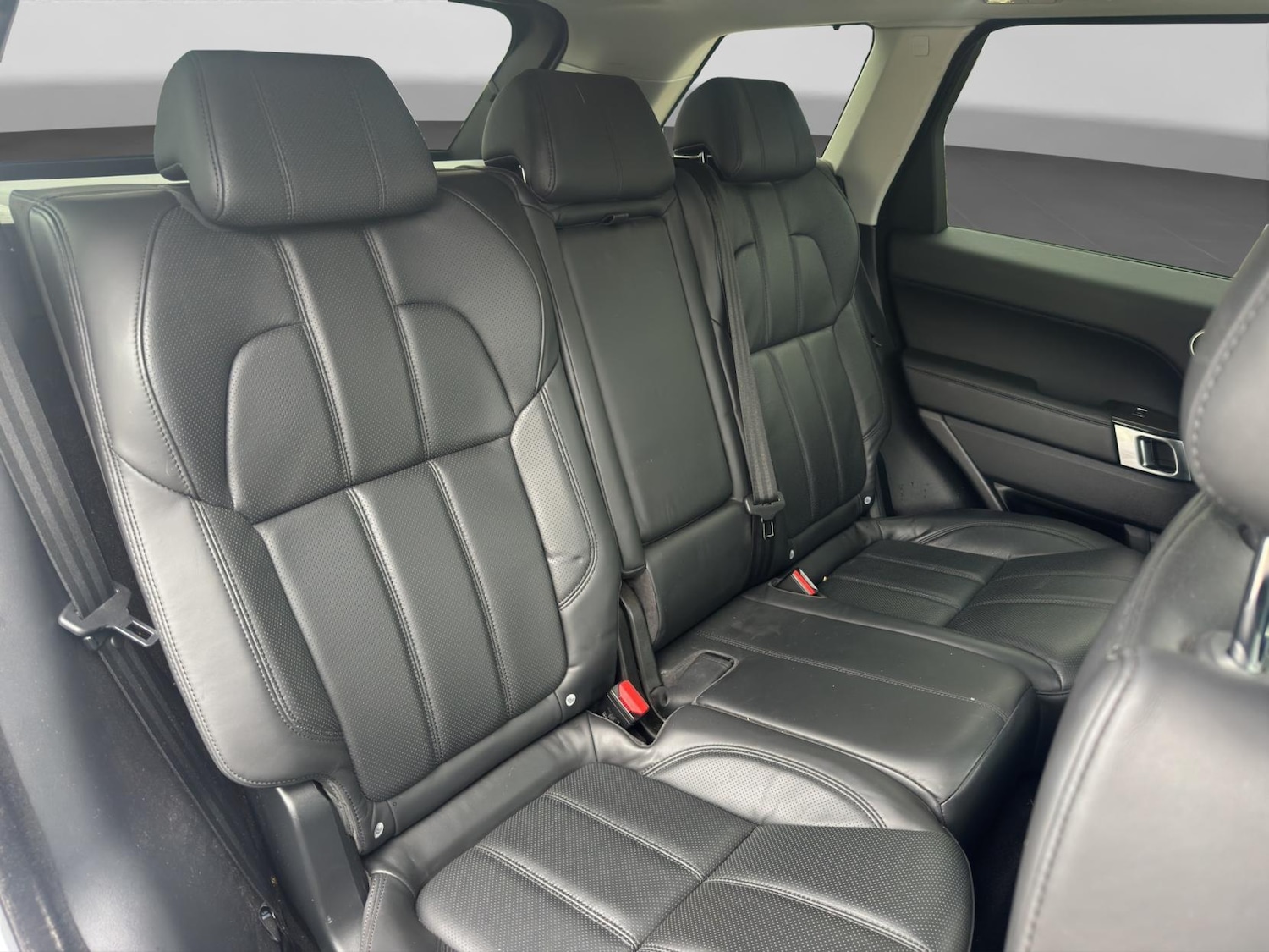 Used Land Rover Range Rover Sport 2017 for sale - 76650001: Photo 13