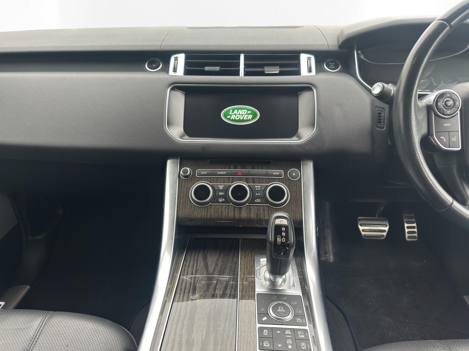 Used Land Rover Range Rover Sport 2017 for sale - 76650001: Photo 15