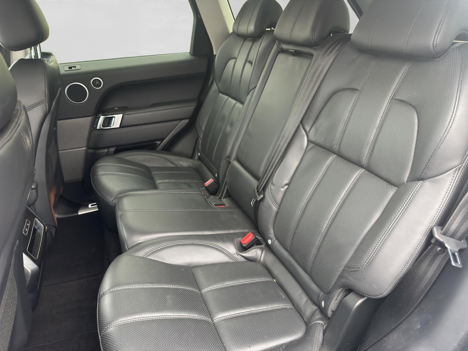 Used Land Rover Range Rover Sport 2017 for sale - 76650001: Photo 18