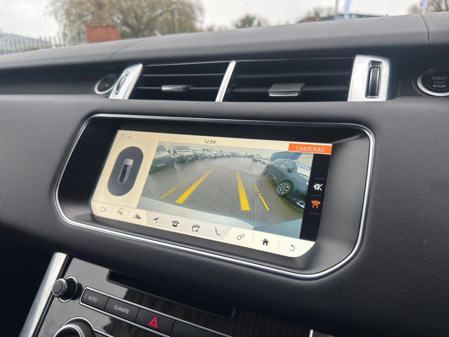 Used Land Rover Range Rover Sport 2017 for sale - 76650001: Photo 26