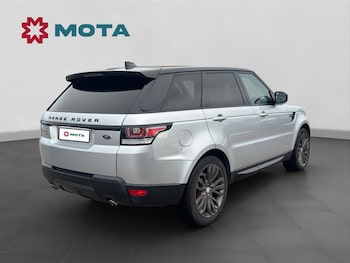 Used Land Rover Range Rover Sport 2017 for sale - 76650001: Photo