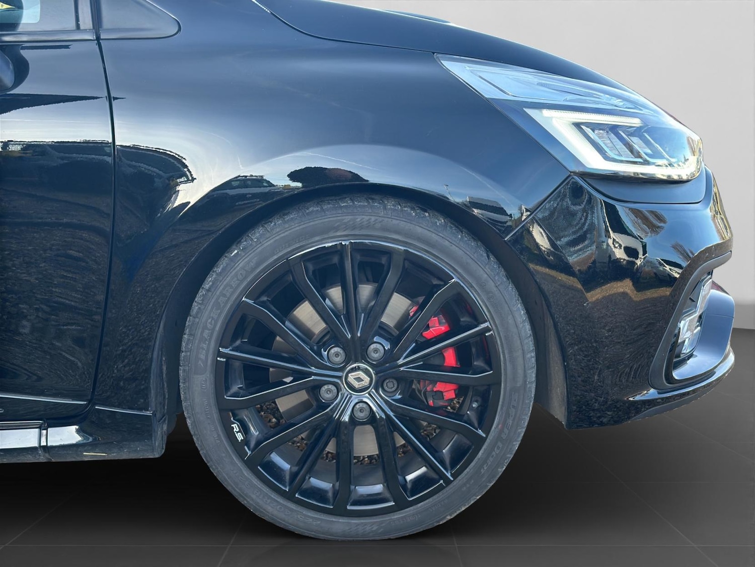 Used Renault Clio 2017 for sale - 76709826: Photo 21