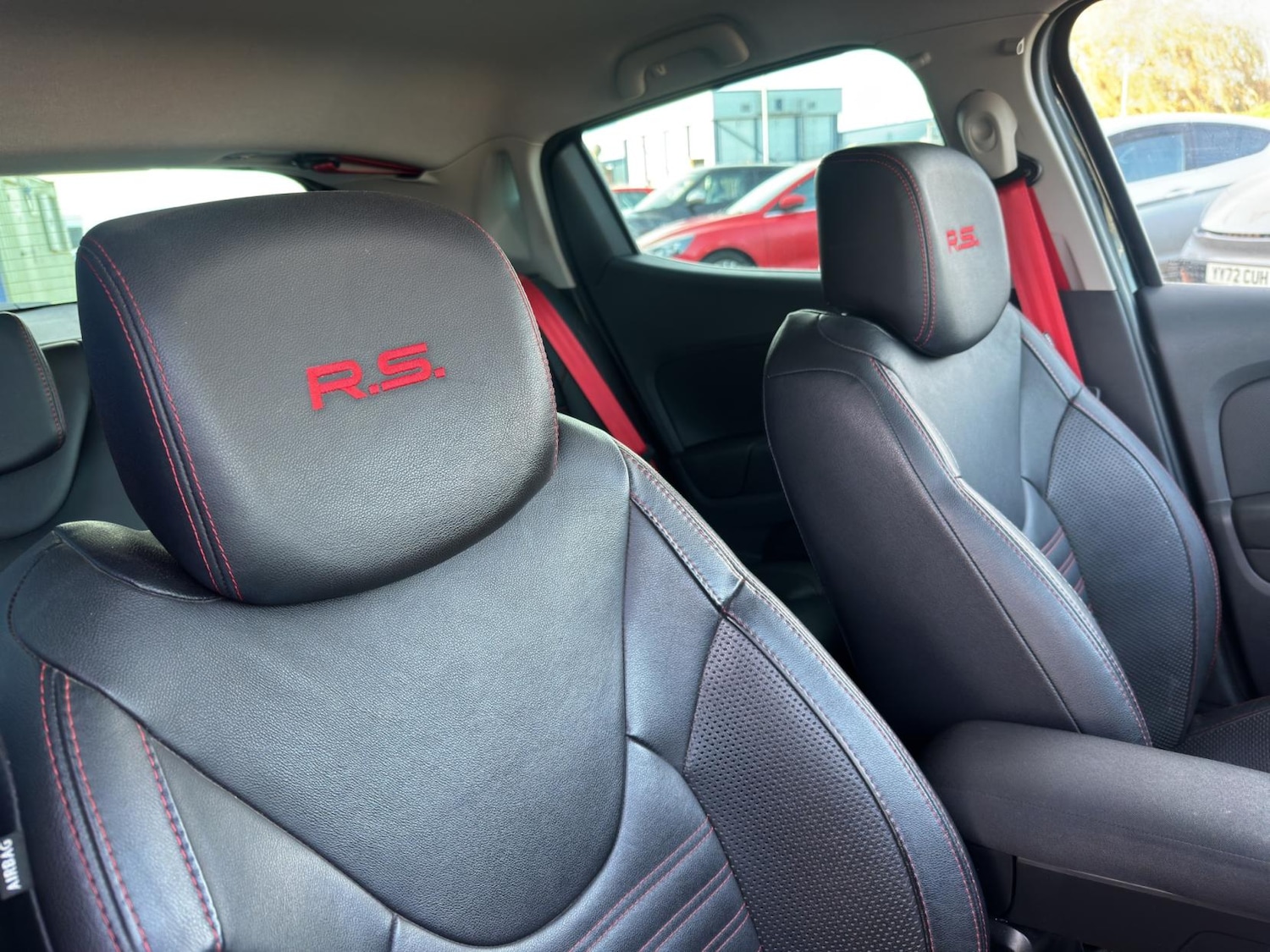 Used Renault Clio 2017 for sale - 76709826: Photo 23