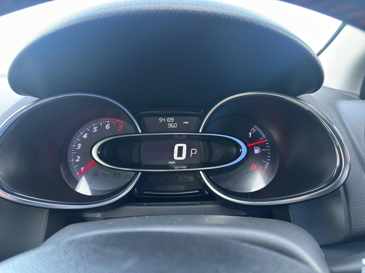 Used Renault Clio 2017 for sale - 76709826: Photo 24