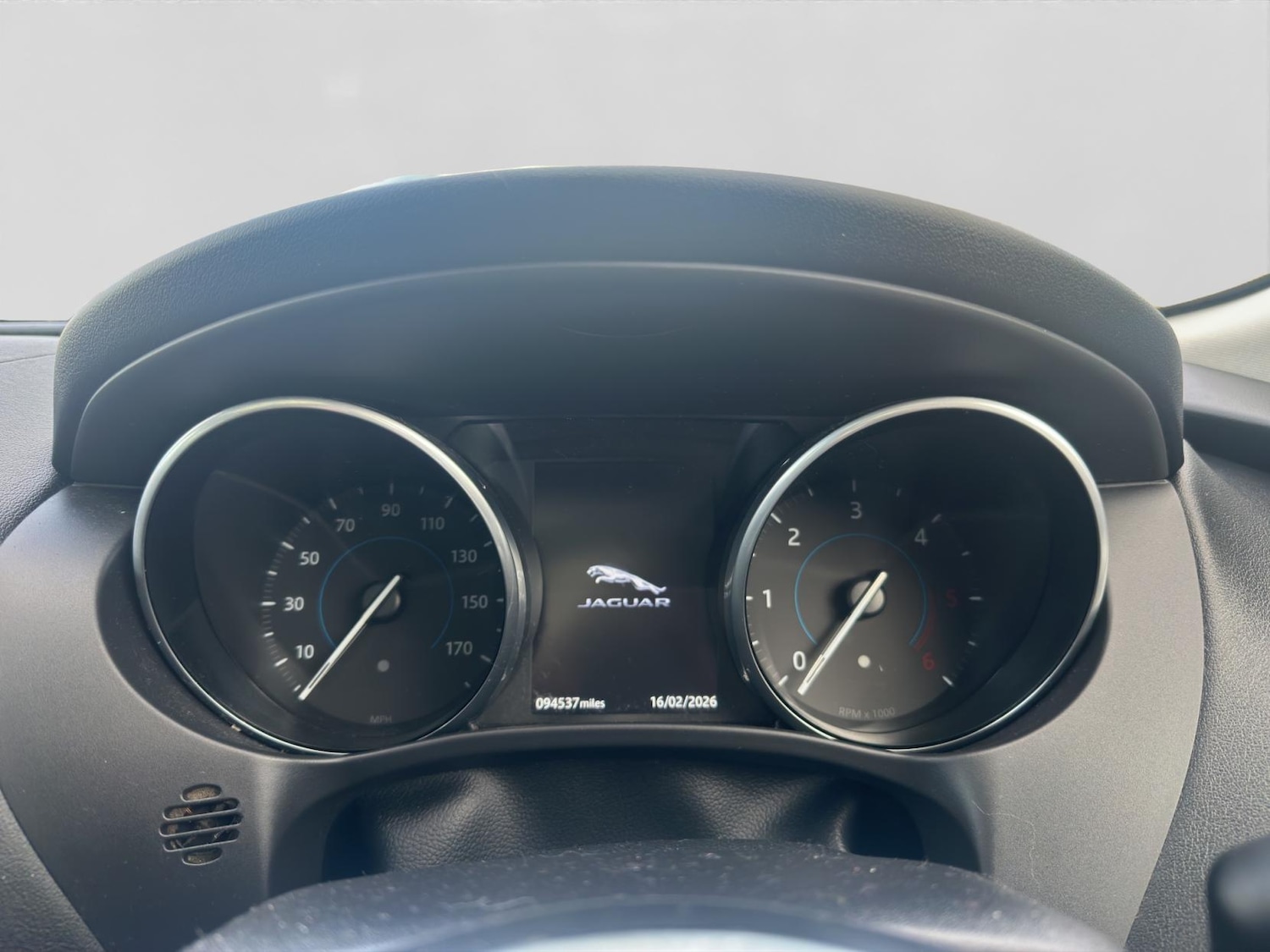 Used Jaguar F-Pace 2017 for sale - 77545448: Photo 11