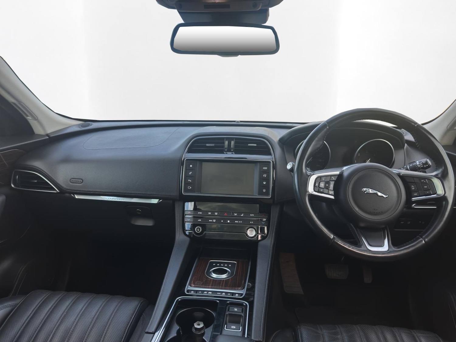 Used Jaguar F-Pace 2017 for sale - 77545448: Photo 14