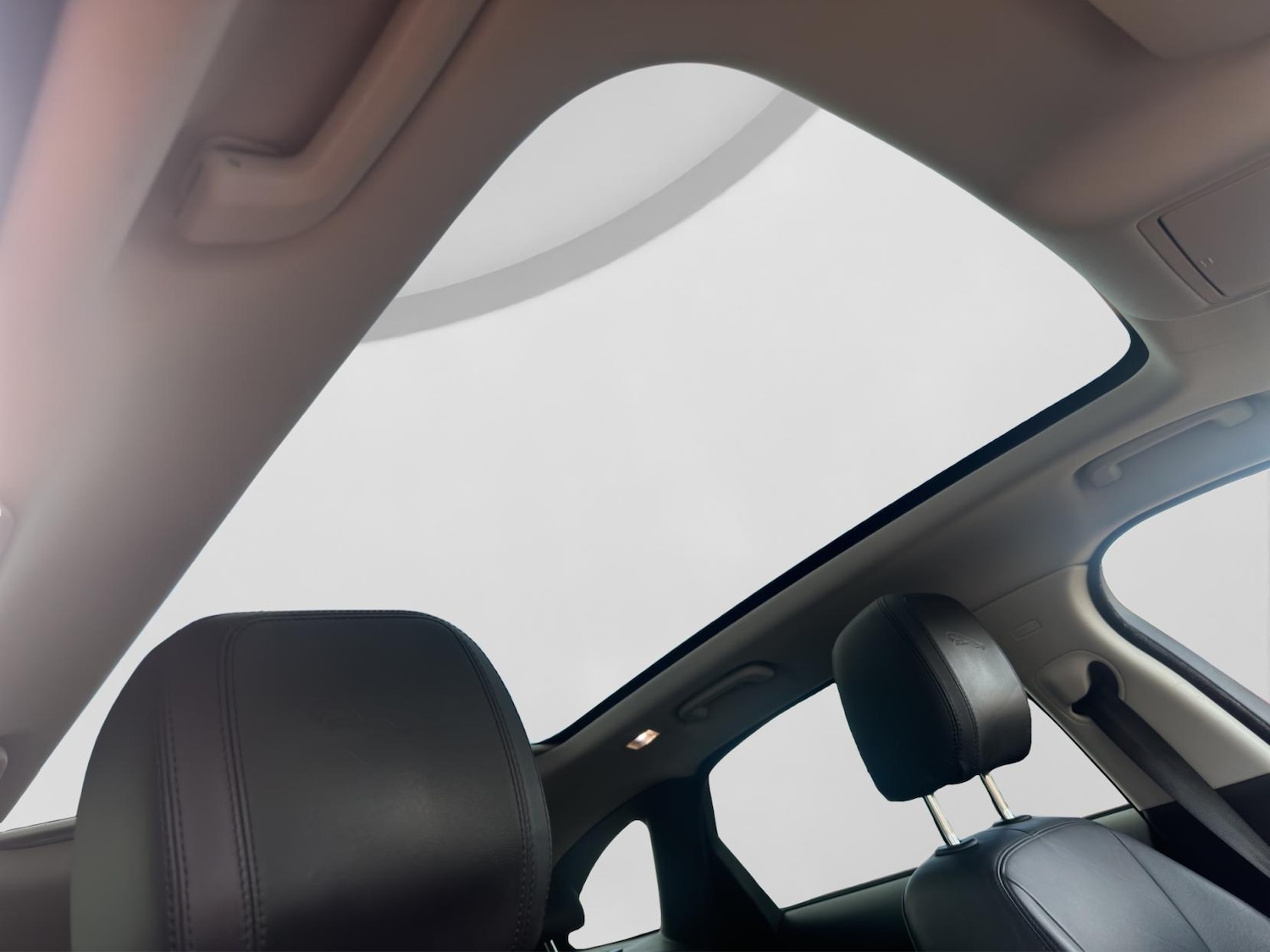 Used Jaguar F-Pace 2017 for sale - 77545448: Photo 22