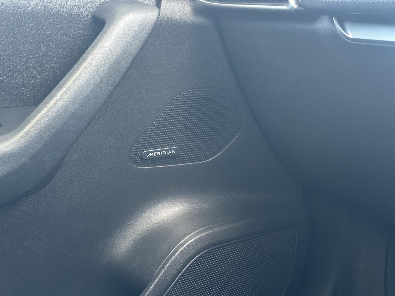 Used Jaguar F-Pace 2017 for sale - 77545448: Photo 31