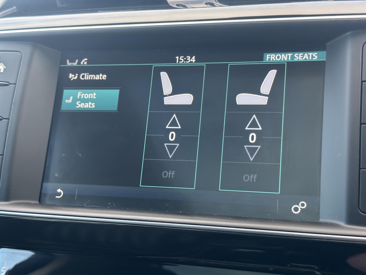 Used Jaguar F-Pace 2017 for sale - 77545448: Photo 32