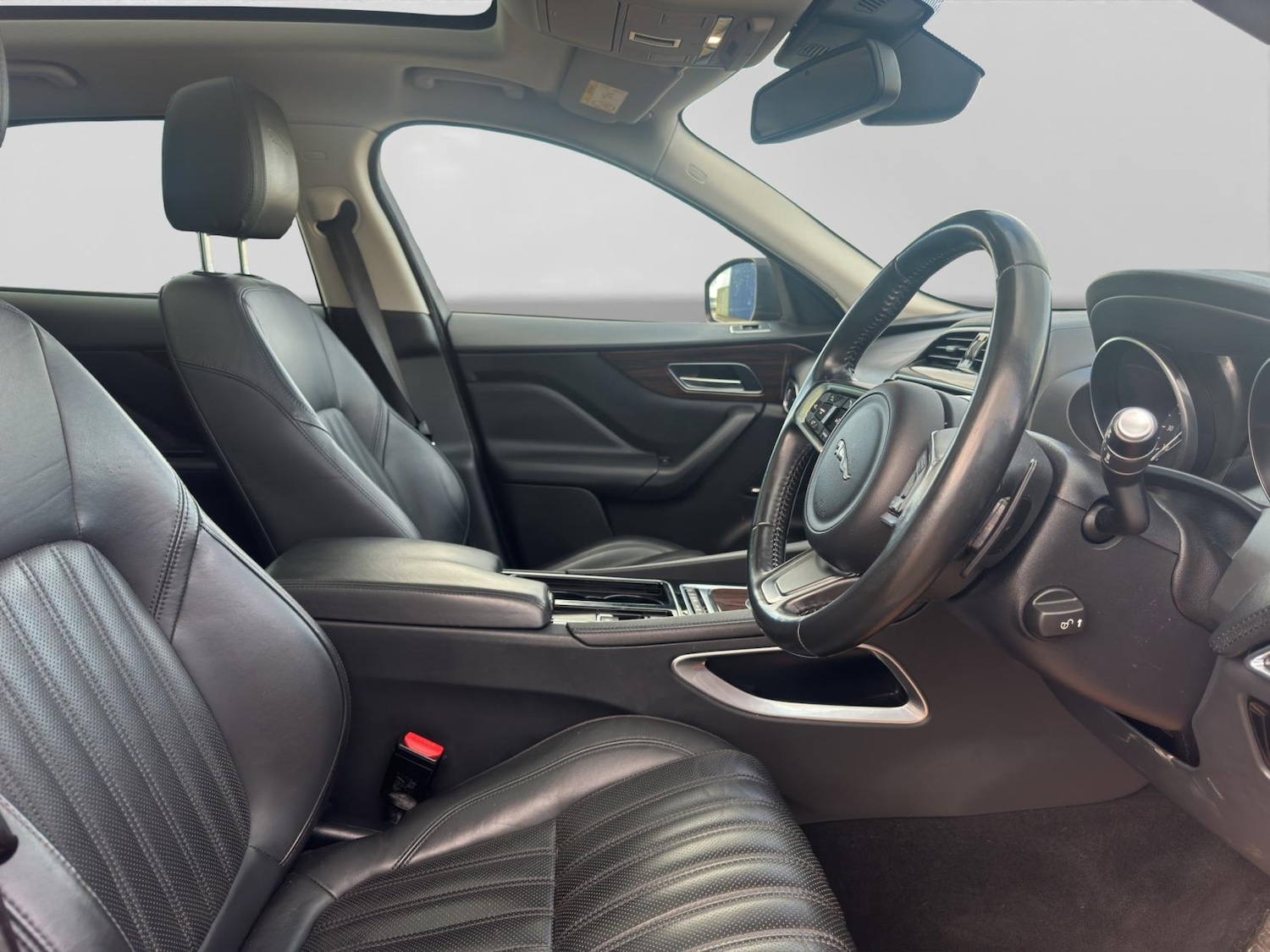 Used Jaguar F-Pace 2017 for sale - 77545448: Photo 9