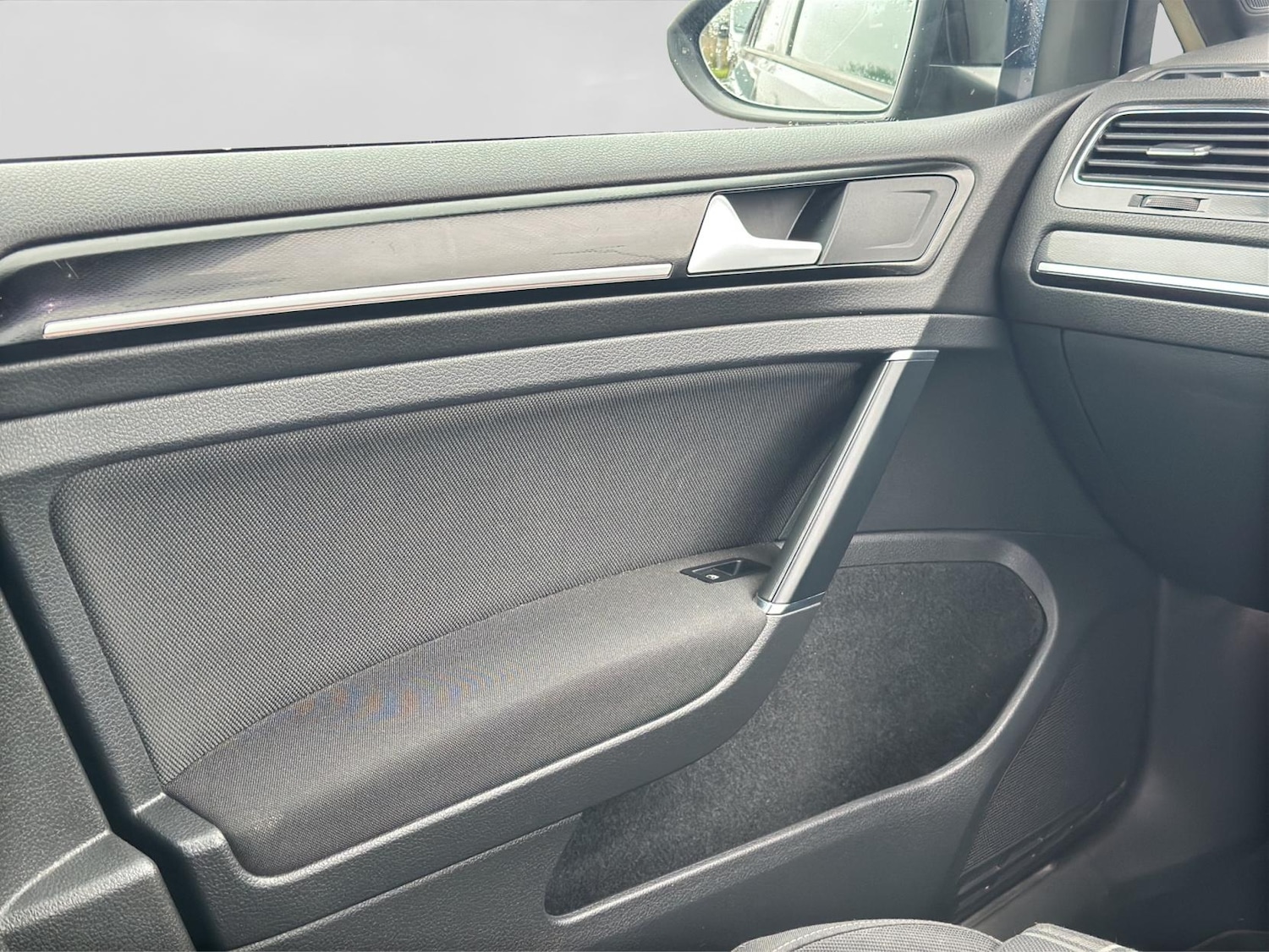 Used Volkswagen Golf 2016 for sale - 77036942: Photo 16