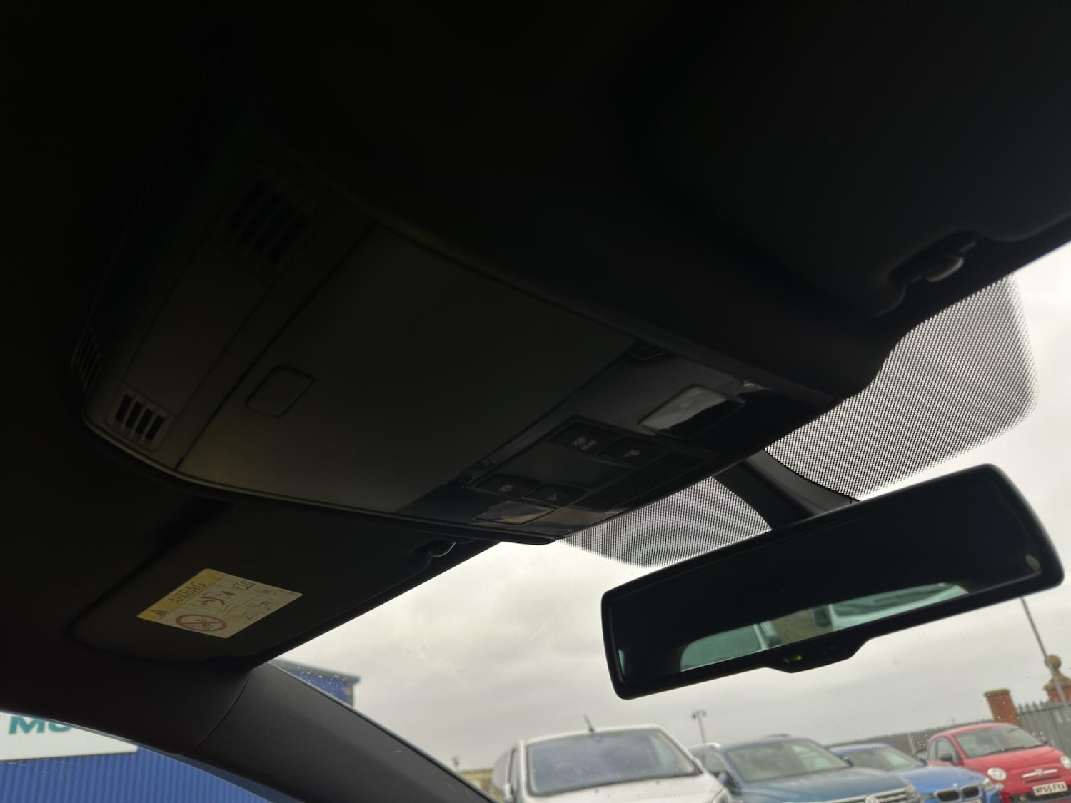 Used Volkswagen Golf 2016 for sale - 77036942: Photo 30