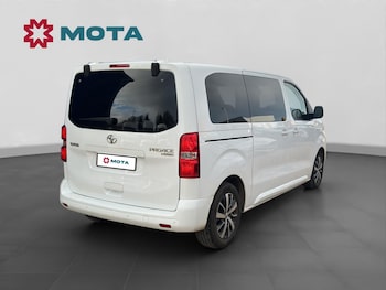 Used Toyota PROACE CITY Verso 2022 for sale - 77106254: Photo