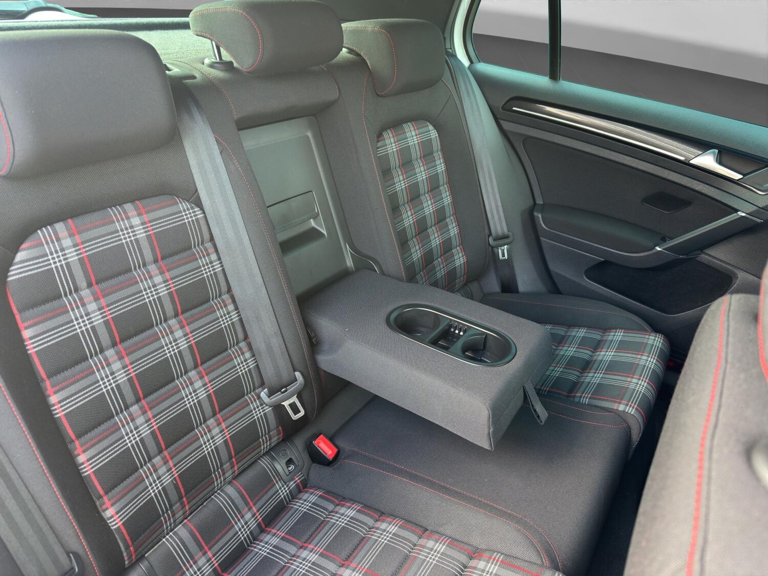 Used Volkswagen Golf 2016 for sale - 77570238: Photo 13