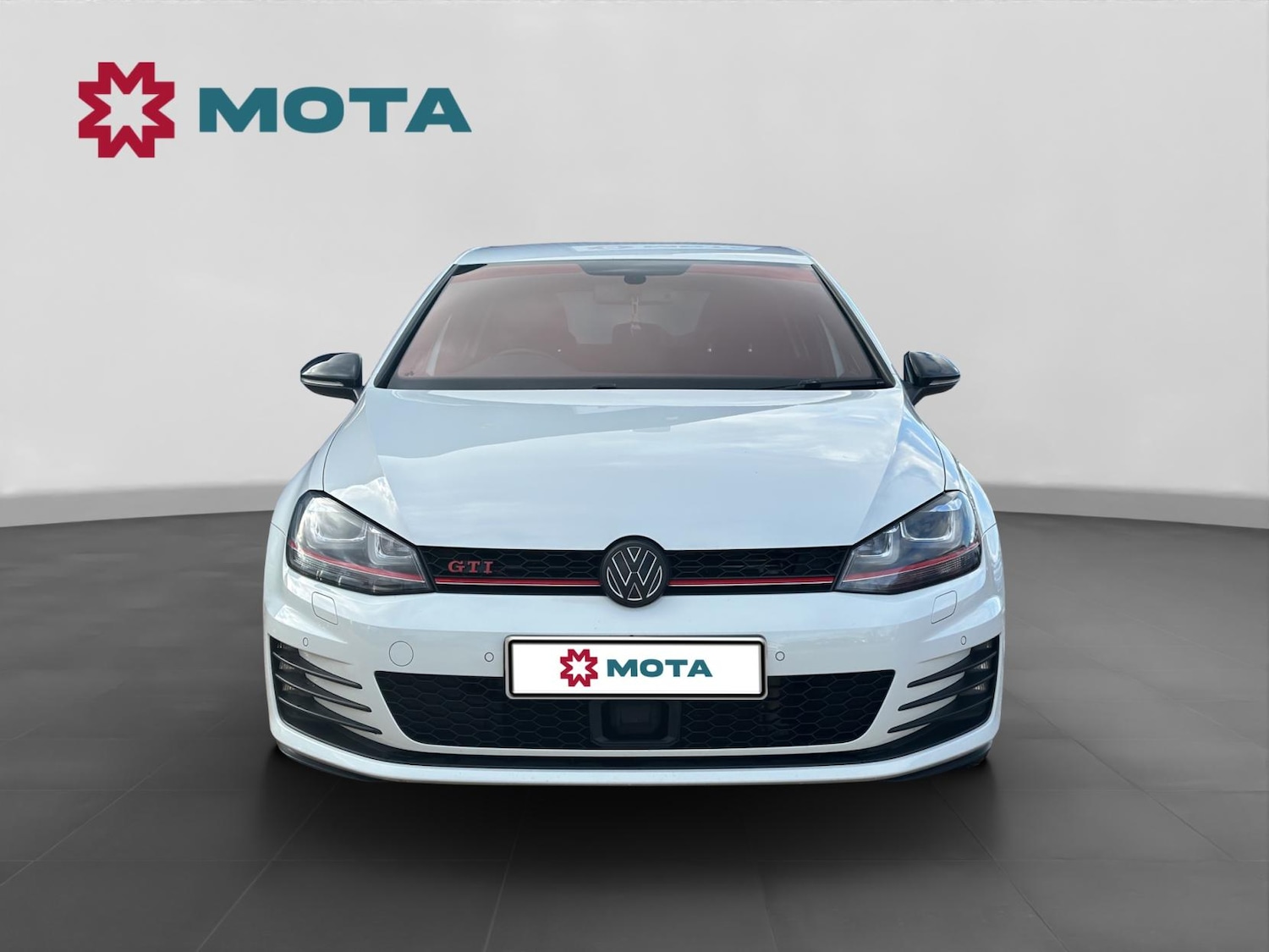 Used Volkswagen Golf 2016 for sale - 77570238: Photo 2