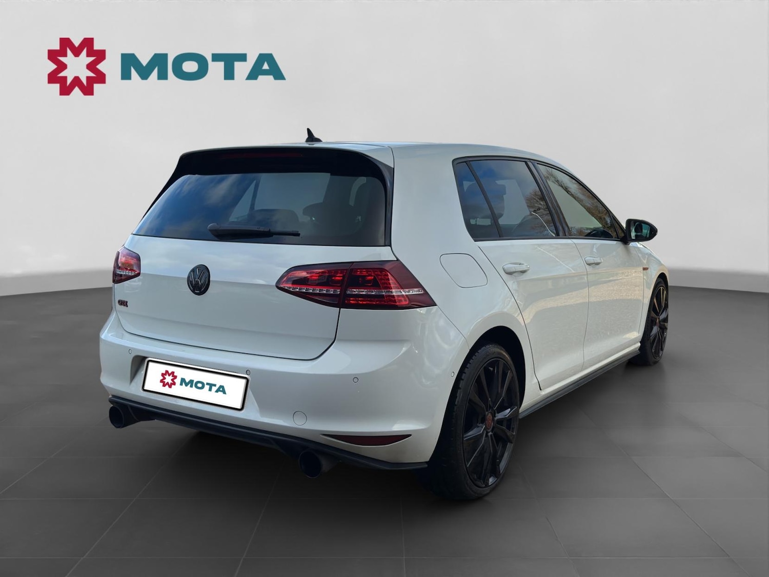 Used Volkswagen Golf 2016 for sale - 77570238: Photo 4