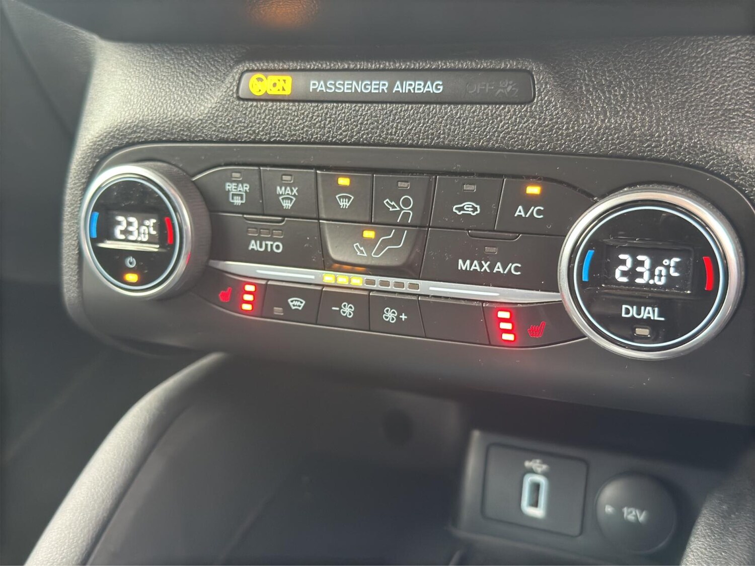 Used Ford Focus 2020 for sale - 77026193: Photo 30