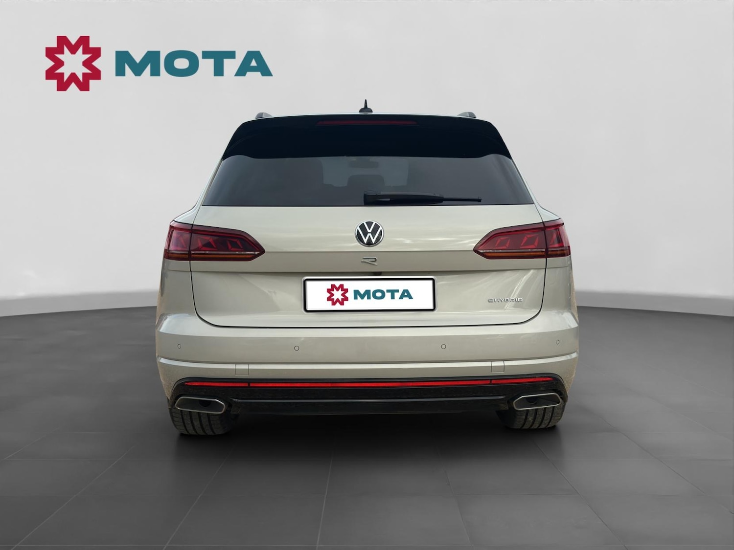 Used Volkswagen Touareg 2023 for sale - 76649998: Photo 5