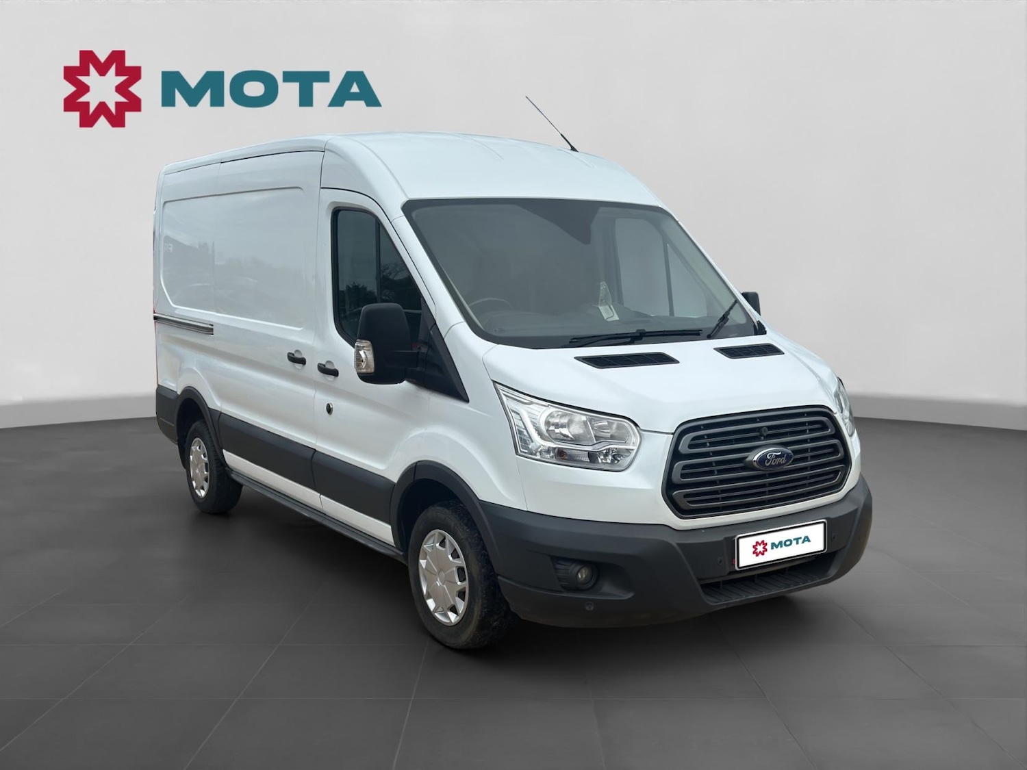Used Ford Transit 2019 for sale - 76650044: Photo 1
