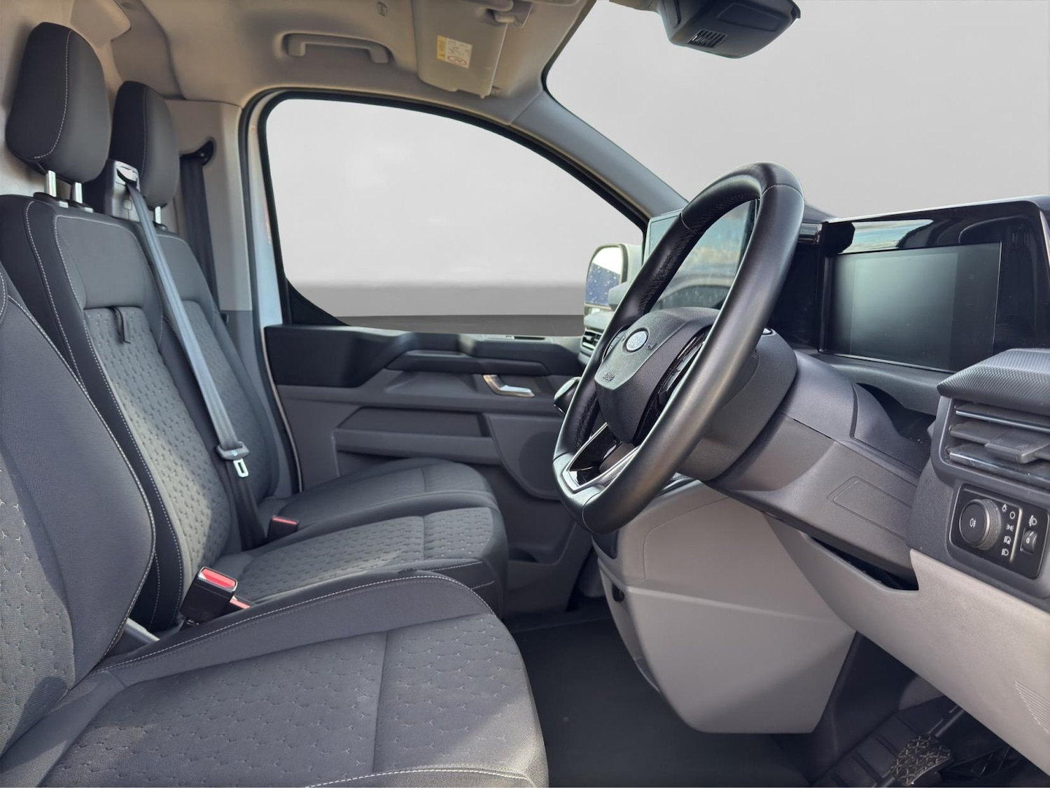 Used Ford Transit Custom 2024 for sale - 76649996: Photo 9