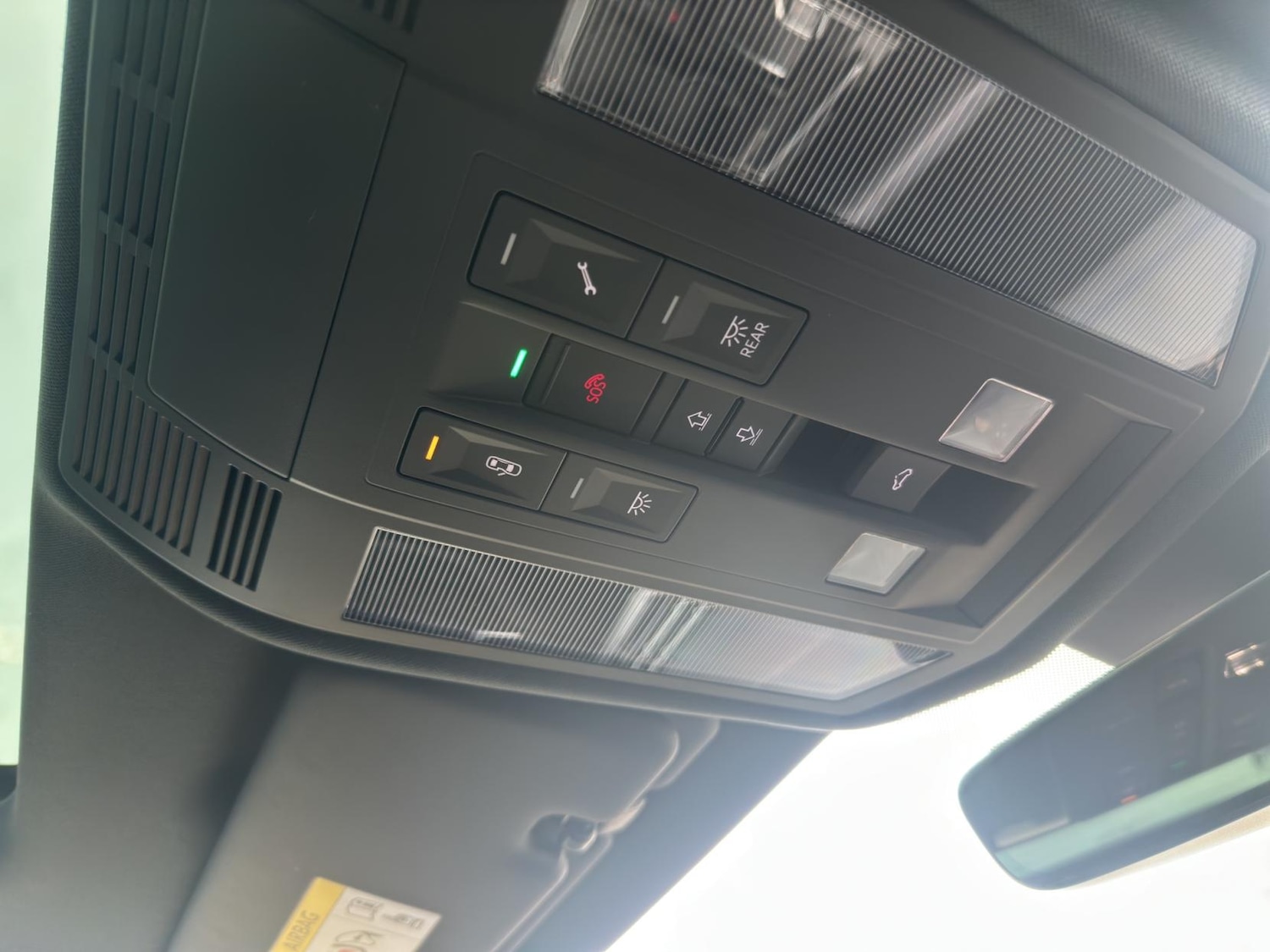 Used Volkswagen Touareg 2023 for sale - 77225341: Photo 41