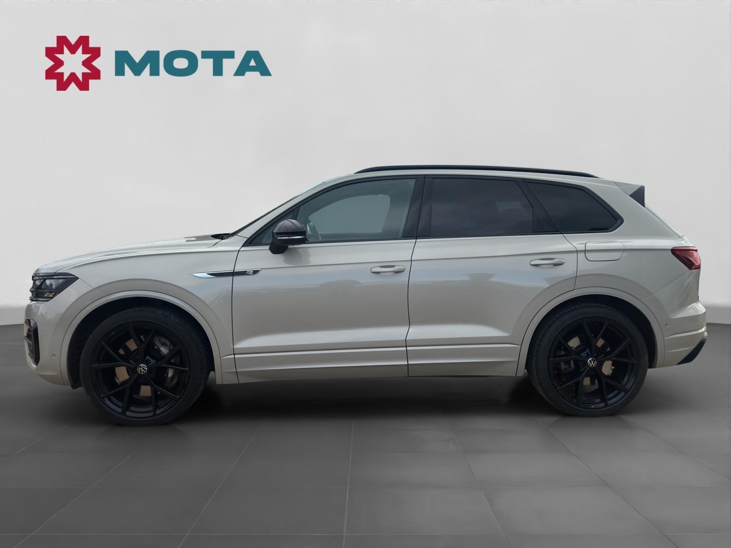 Used Volkswagen Touareg 2023 for sale - 77225341: Photo 7