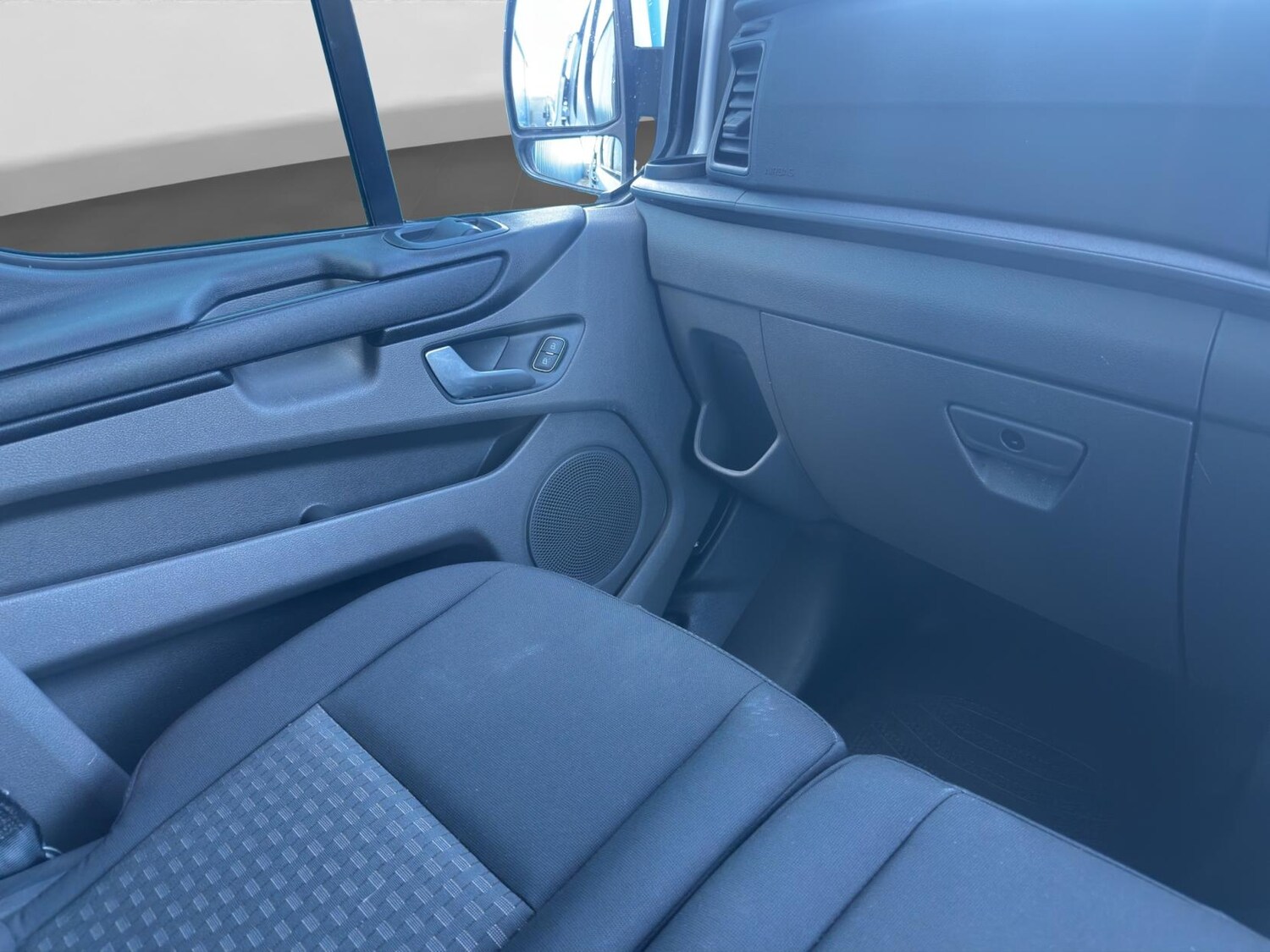 Used Ford Transit Custom 2019 for sale - 77758942: Photo 17