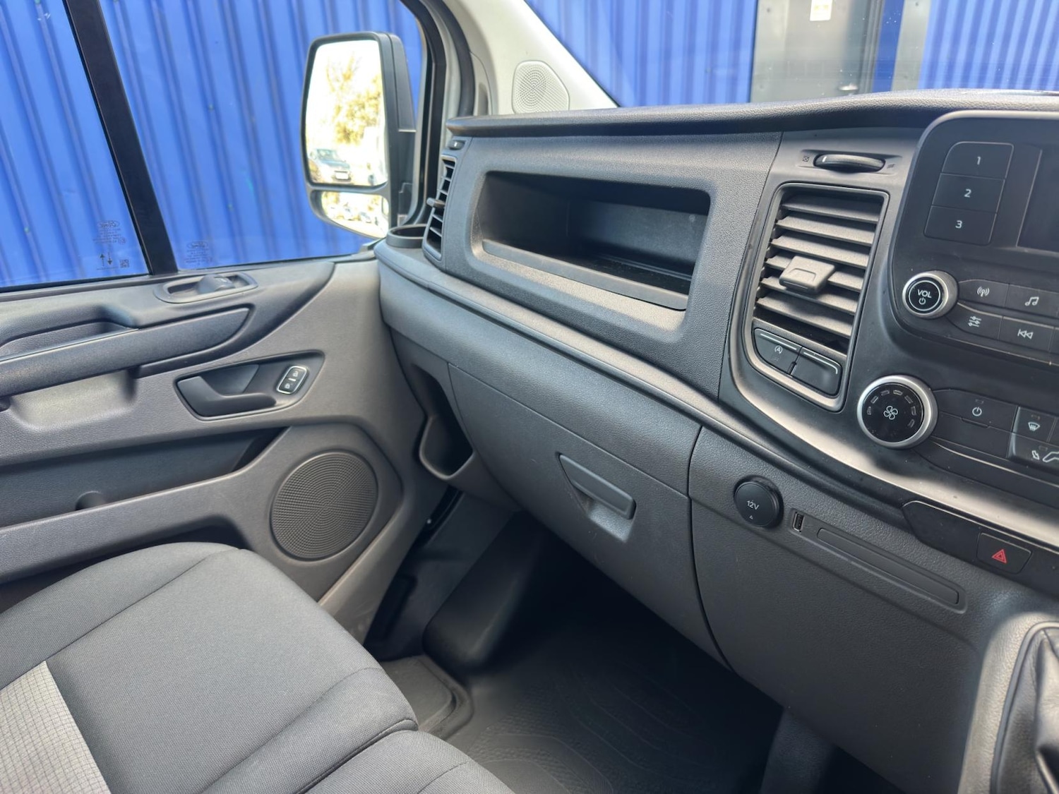 Used Ford Transit Custom 2023 for sale - 76649997: Photo 13
