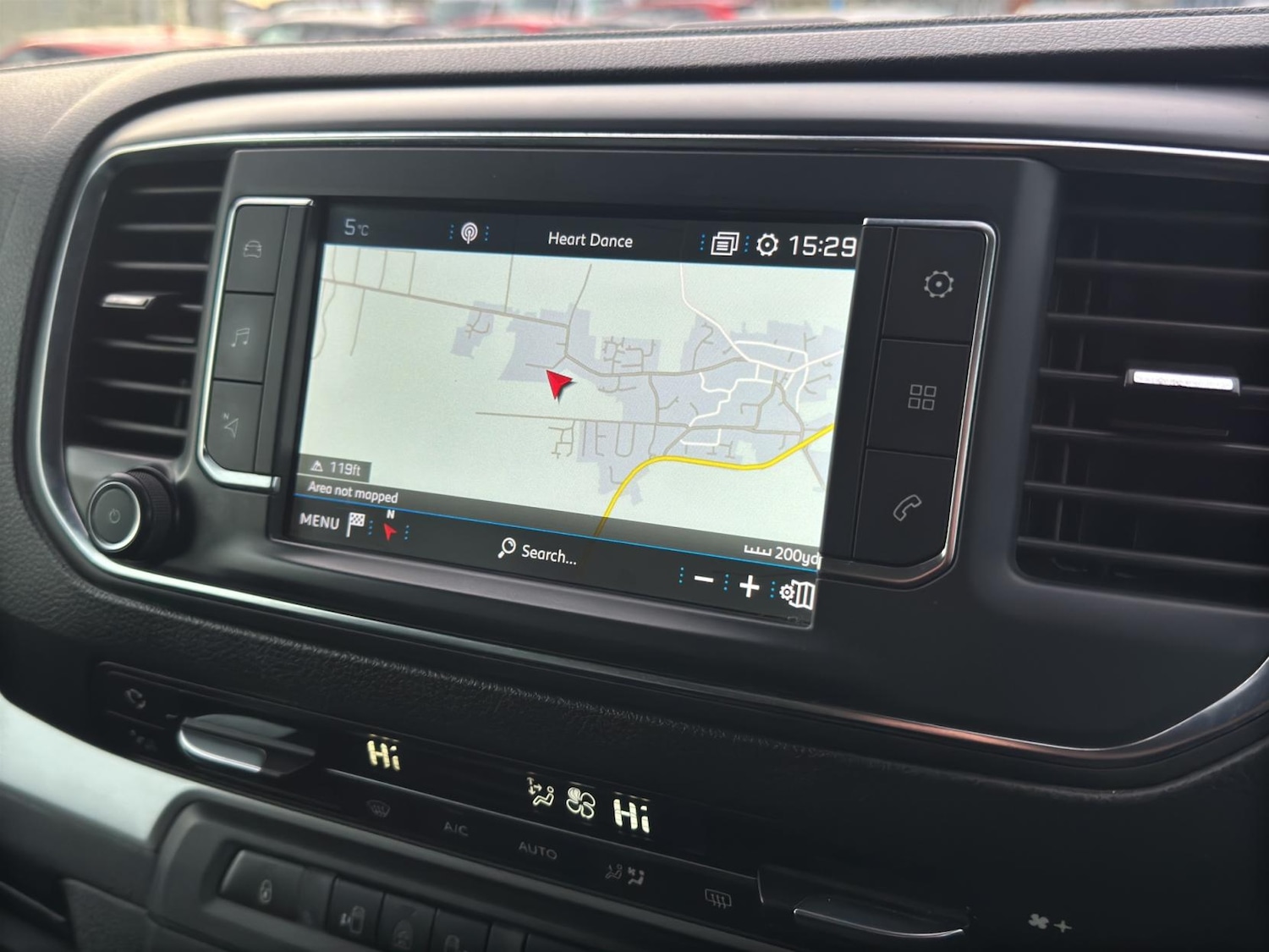 Used Peugeot Traveller 2018 for sale - 76709829: Photo 29