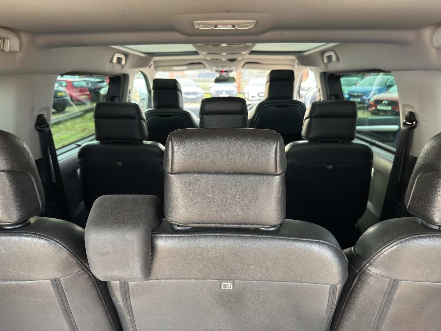 Used Peugeot Traveller 2018 for sale - 76709829: Photo 33