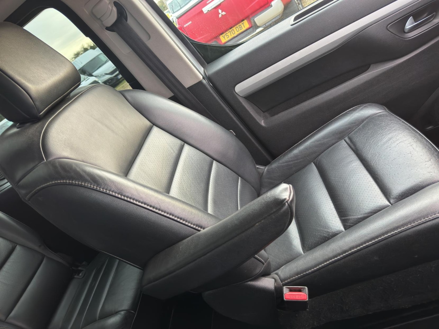 Used Peugeot Traveller 2018 for sale - 76709829: Photo 39