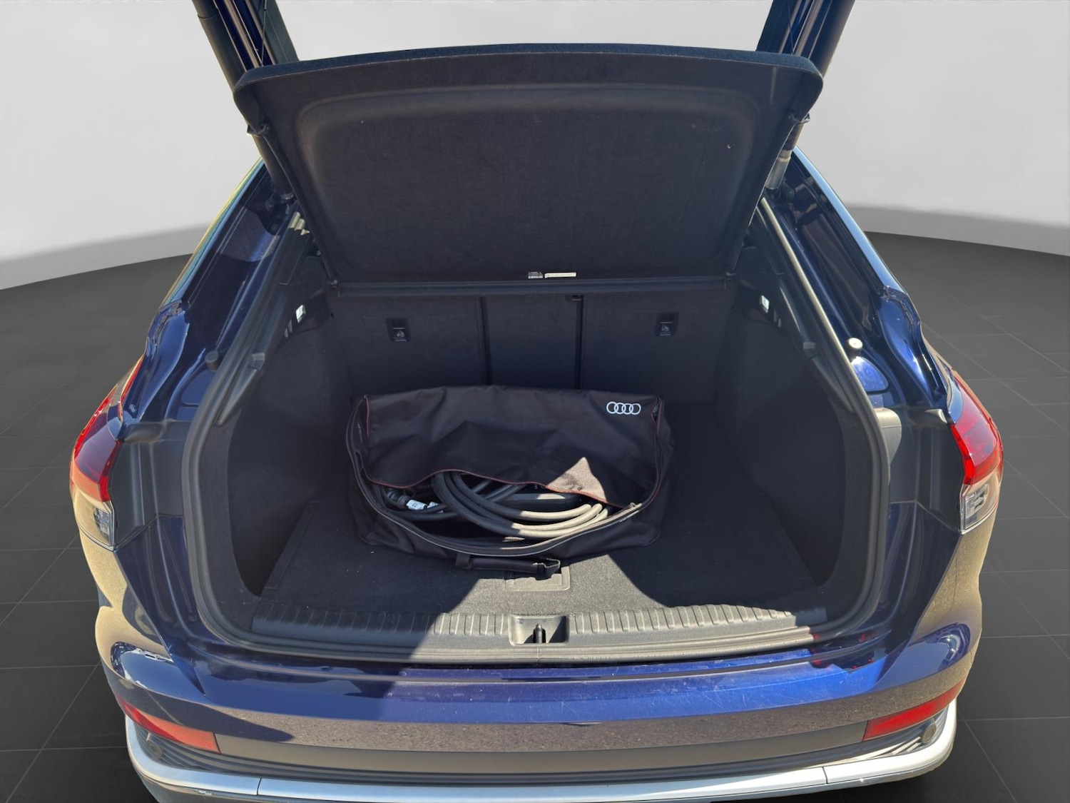 Used Audi Q4 e-tron 2021 for sale - 76650032: Photo 21