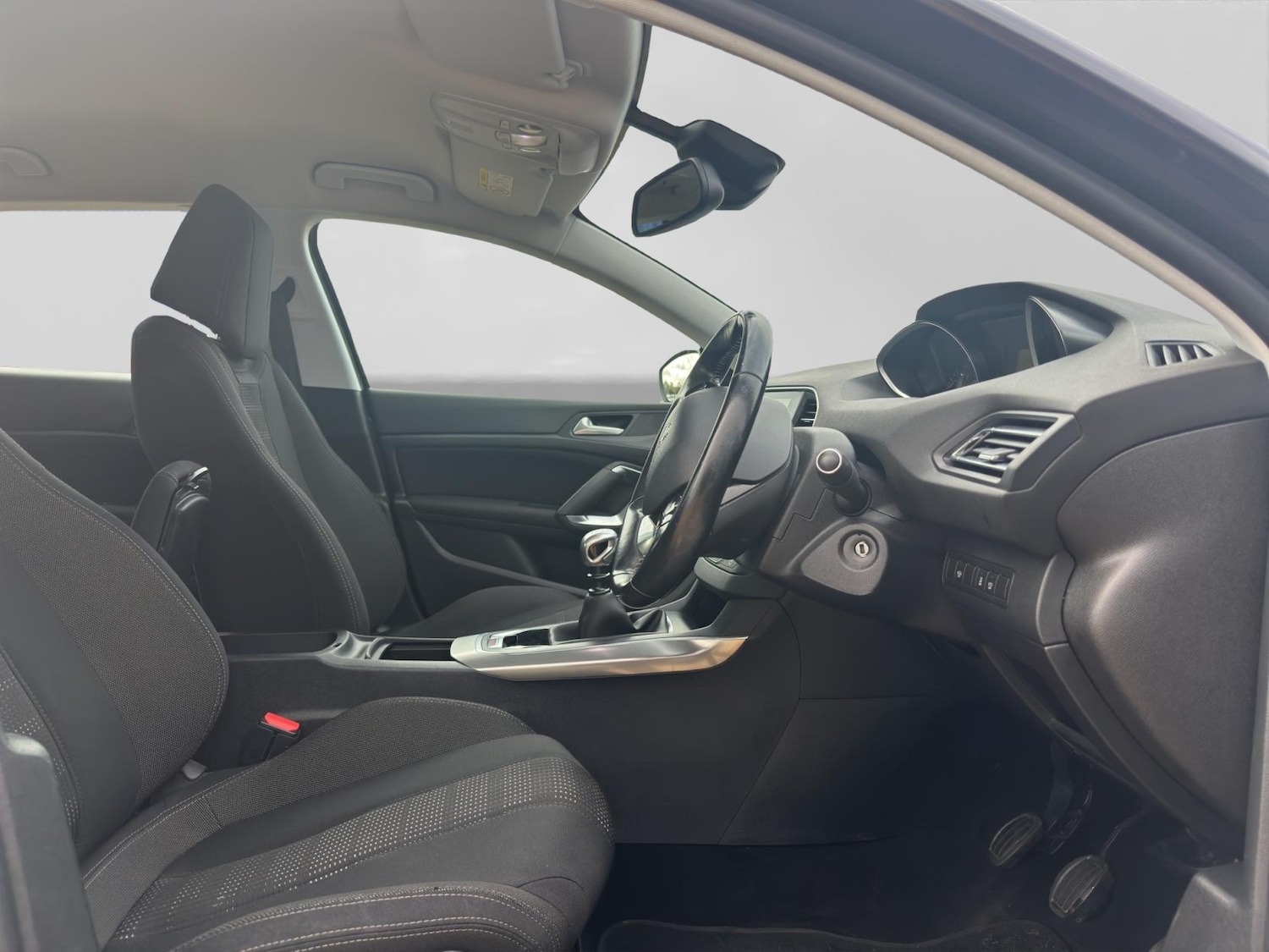 Used Peugeot 308 2017 for sale - 76650011: Photo 10