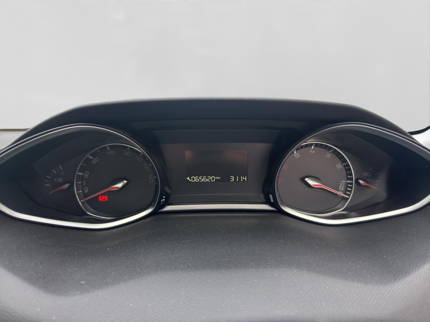 Used Peugeot 308 2017 for sale - 76650011: Photo 13