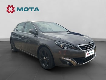 Used Peugeot 308 2017 for sale - 76650011: Photo