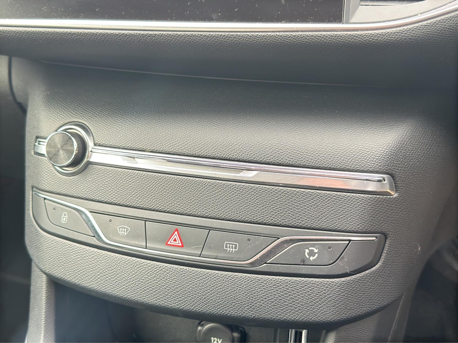 Used Peugeot 308 2017 for sale - 76650011: Photo 26