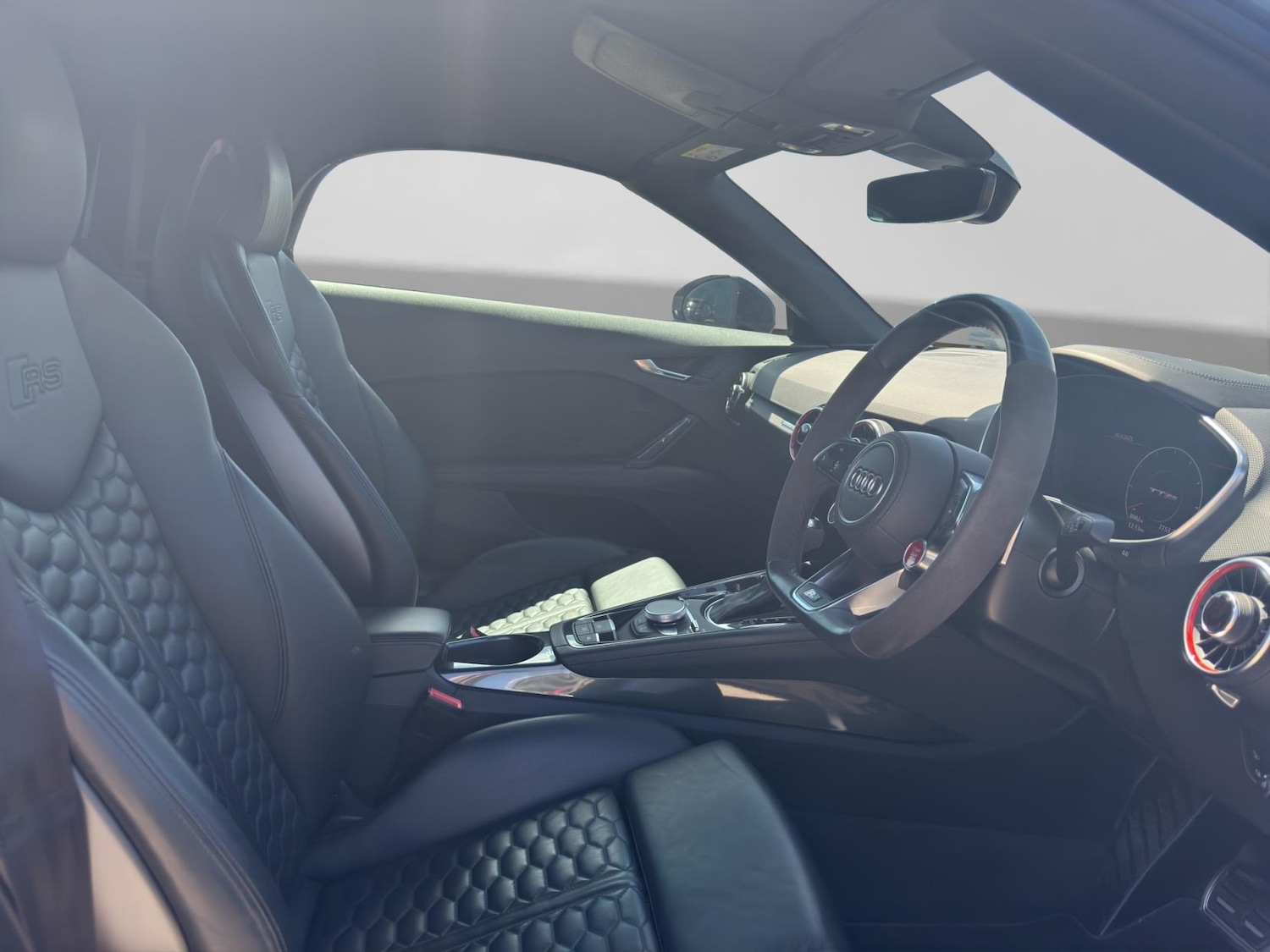 Used Audi TT 2019 for sale - 77137863: Photo 18