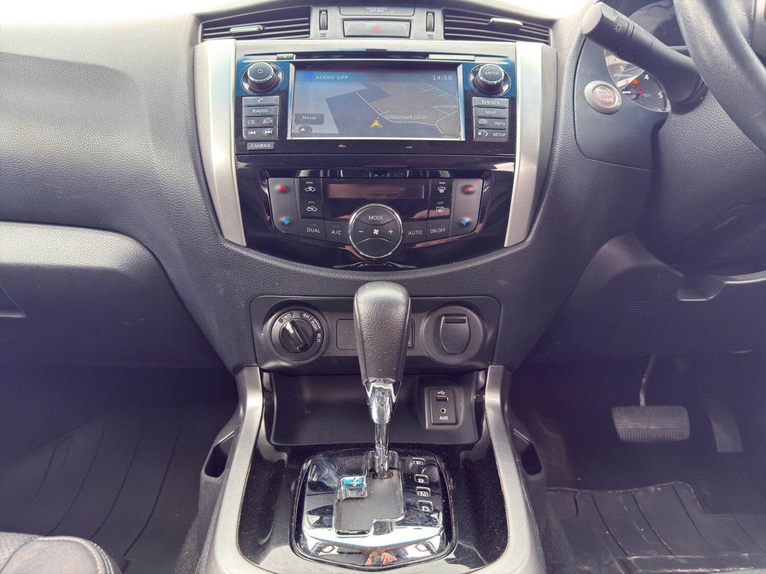 Used Nissan Navara 2017 for sale - 77679059: Photo 15